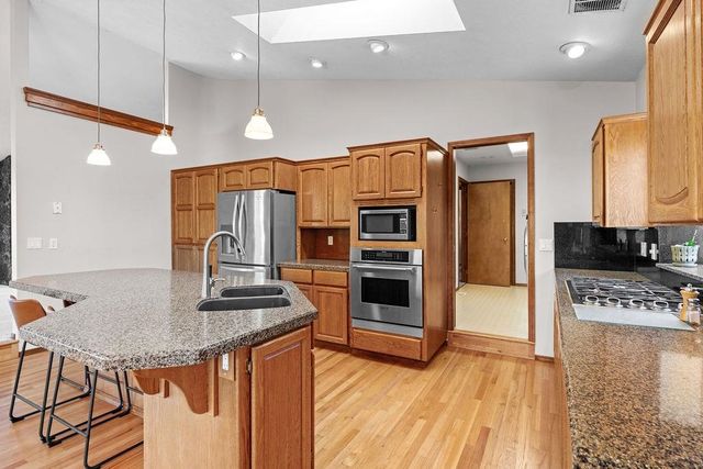 814 S McKinzie Rd, Liberty Lake, WA 99019
