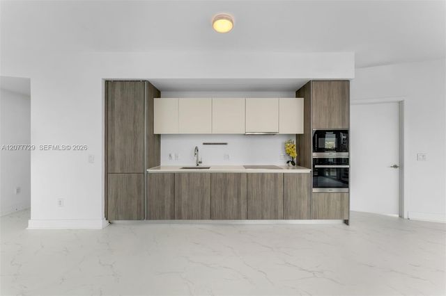 2900 NE 7th Avenue 1409, Miami, FL 33137