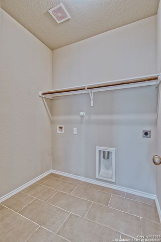 1649 Couser Ave, New Braunfels, TX 78132