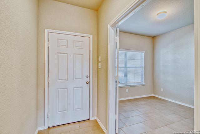 1649 Couser Ave, New Braunfels, TX 78132