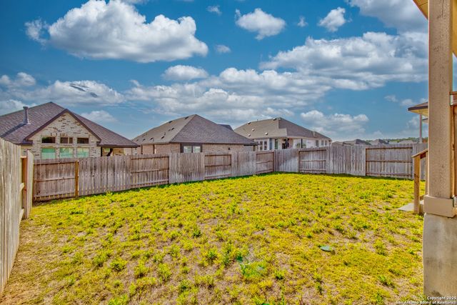 1649 Couser Ave, New Braunfels, TX 78132