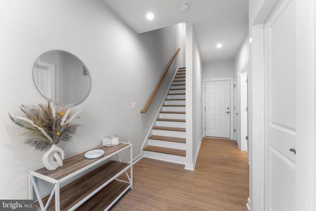 1783 HICKORY WOODS RD, Dumfries, VA 22026