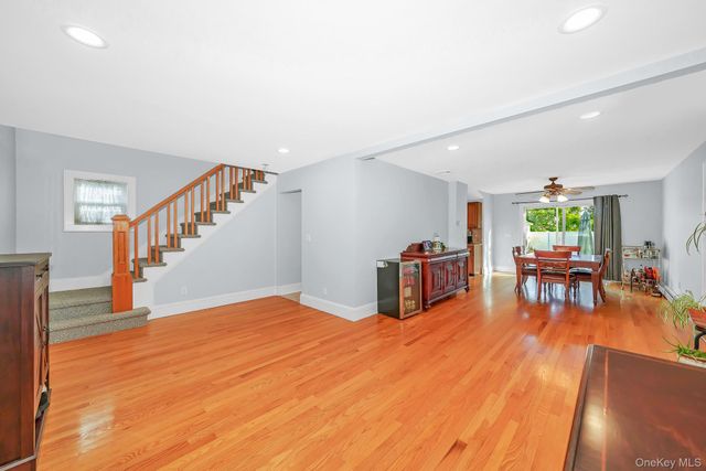 209 Claxton Avenue, Bellmore, NY 11710