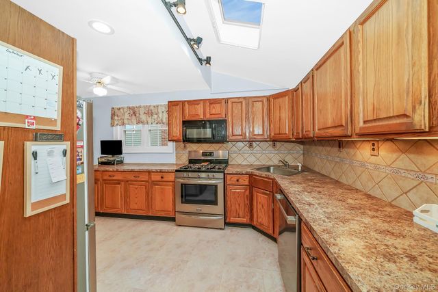 209 Claxton Avenue, Bellmore, NY 11710