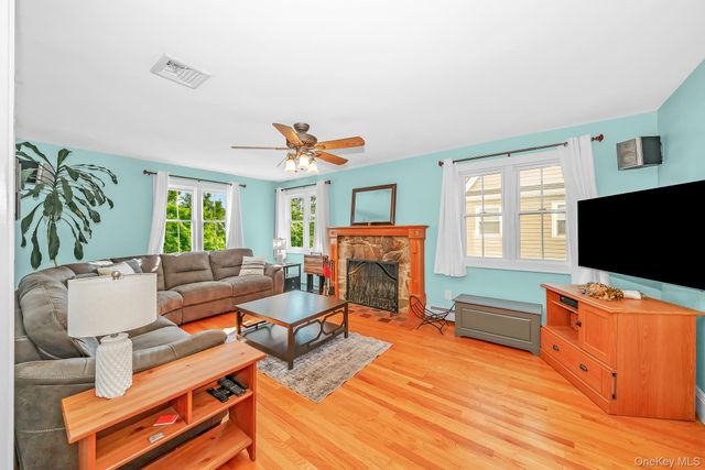 209 Claxton Avenue, Bellmore, NY 11710