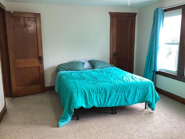 808 S Burgess Avenue, Columbus, OH 43204