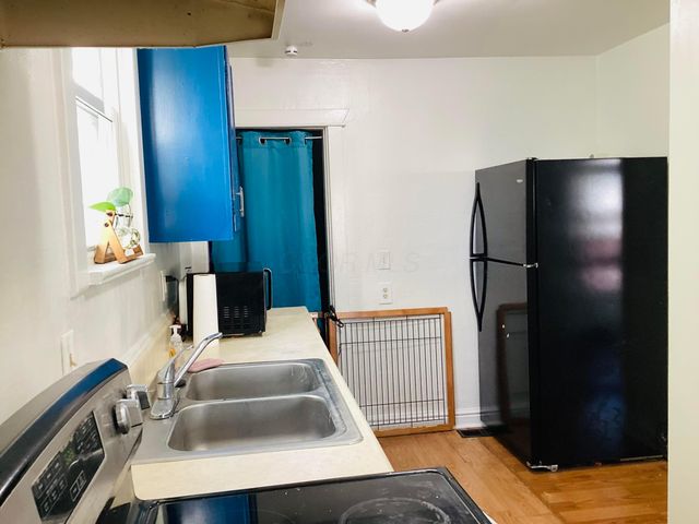 808 S Burgess Avenue, Columbus, OH 43204