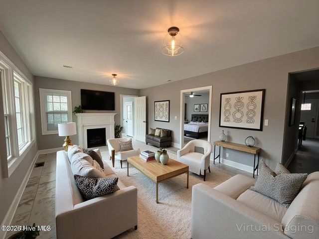 203 Stewart Avenue, Clinton, NC 28328