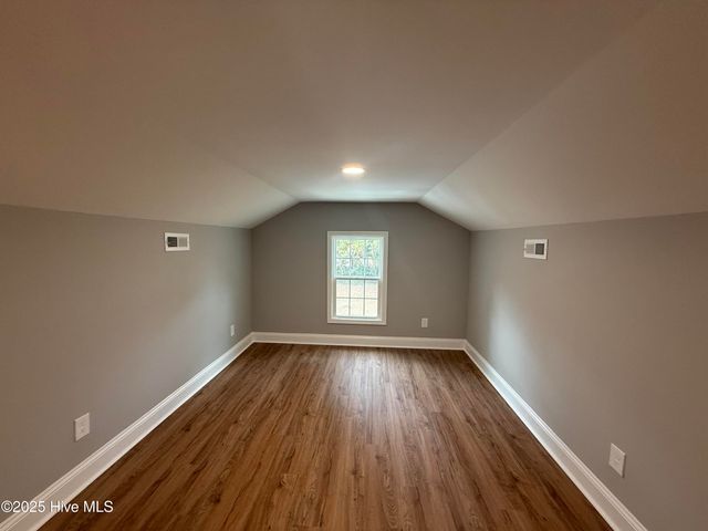 203 Stewart Avenue, Clinton, NC 28328