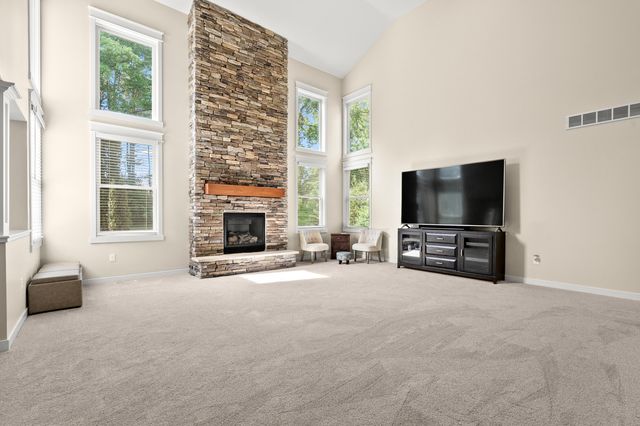 7585 Oakwood Avenue, Texas Twp, MI 49009