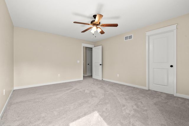 7585 Oakwood Avenue, Texas Twp, MI 49009
