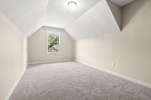 7585 Oakwood Avenue, Texas Twp, MI 49009
