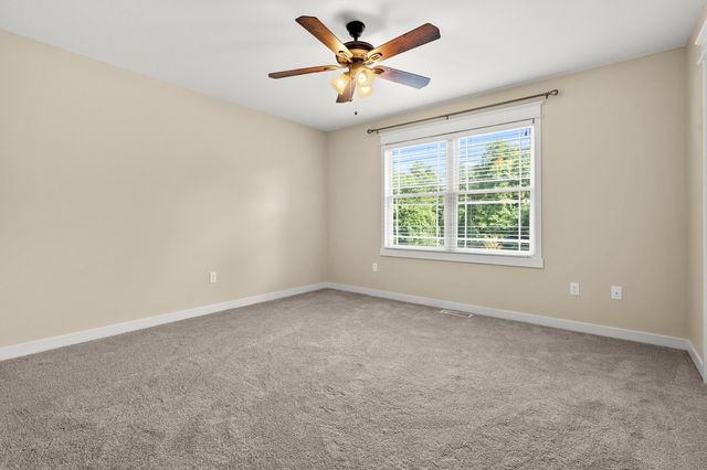 7585 Oakwood Avenue, Texas Twp, MI 49009