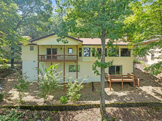46 Acceso Circle, Hot Springs Village, AR 71909