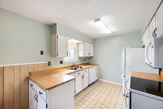 602 Phay Avenue, Canon City, CO 81212