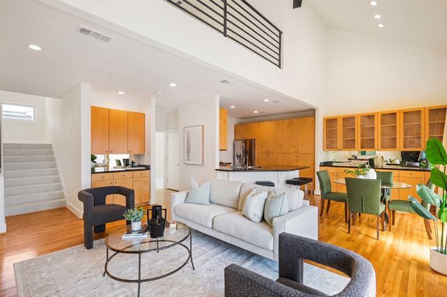 3524 Cedarplaza Lane, Dallas, TX 75209