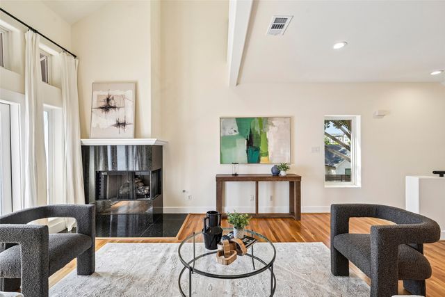 3524 Cedarplaza Lane, Dallas, TX 75209