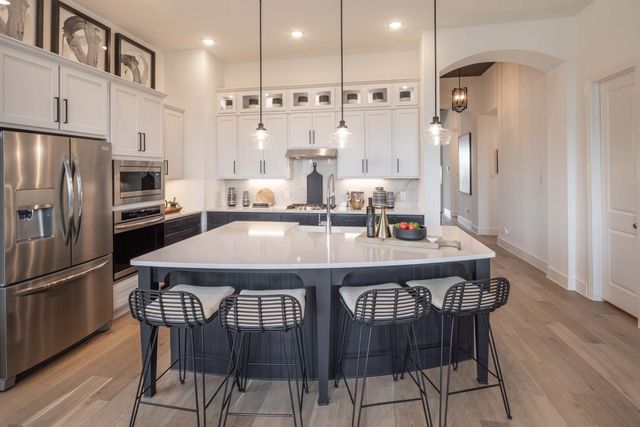 1604 Swan Street, Van Alstyne, TX 75495