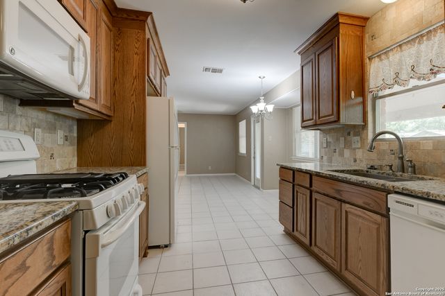 3214 Leyte, San Antonio, TX 78217