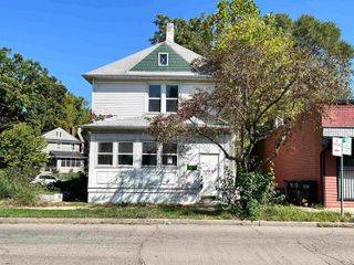 628 Portage Avenue, South Bend, IN 46616