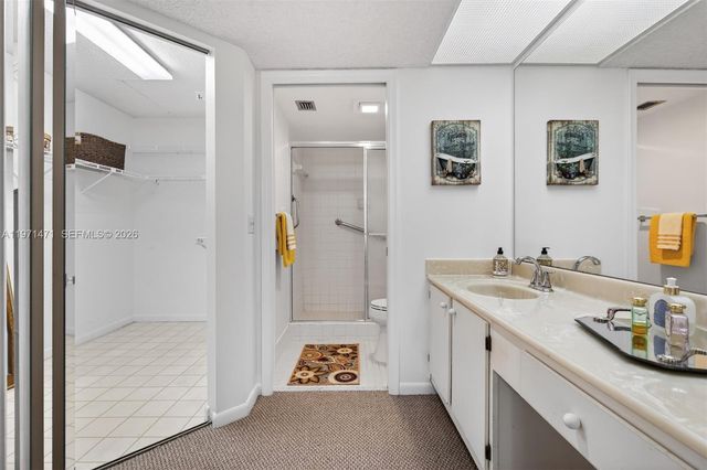 900 SW 125th Way 409R, Pembroke Pines, FL 33027