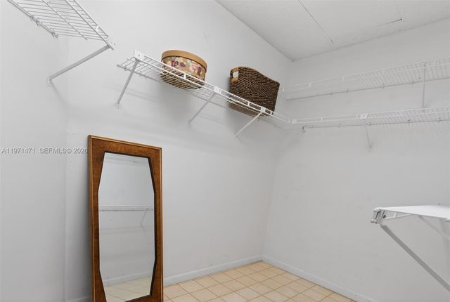 900 SW 125th Way 409R, Pembroke Pines, FL 33027