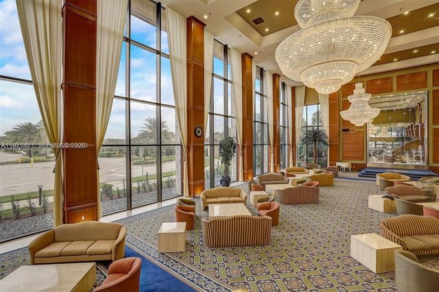 900 SW 125th Way 409R, Pembroke Pines, FL 33027