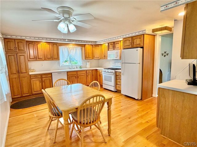 211 Westover Street, Camillus, NY 13209