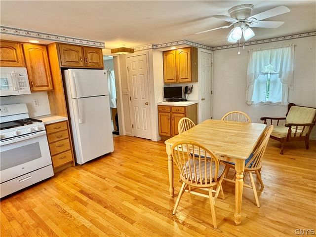 211 Westover Street, Camillus, NY 13209