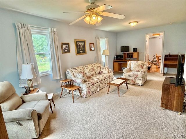 211 Westover Street, Camillus, NY 13209