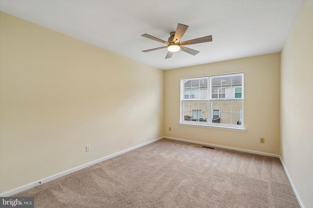 917 CARRINGTON DR, Red Hill, PA 18076
