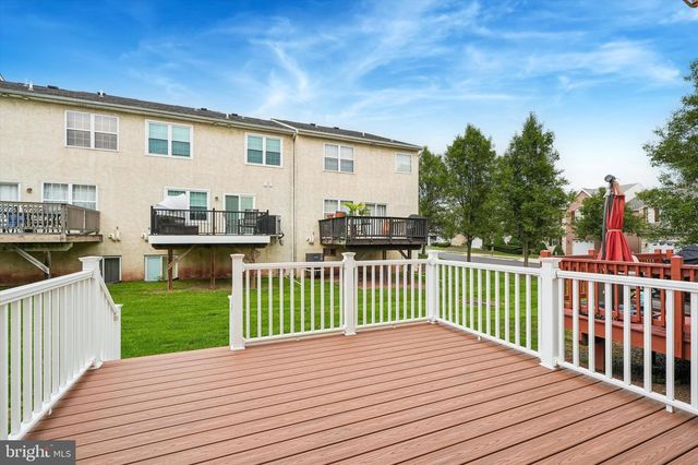 917 CARRINGTON DR, Red Hill, PA 18076