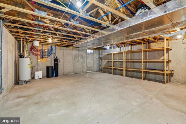 917 CARRINGTON DR, Red Hill, PA 18076