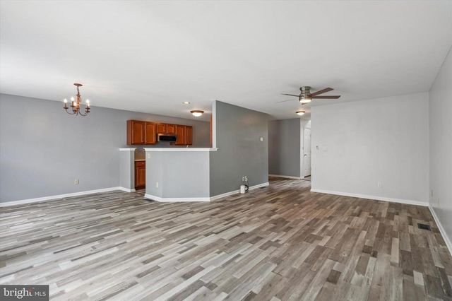 917 CARRINGTON DR, Red Hill, PA 18076