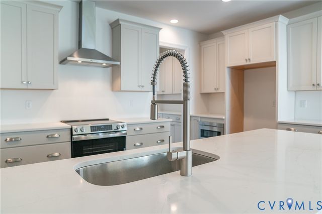 12372 Garnet Parke Cir, Henrico, VA 23059