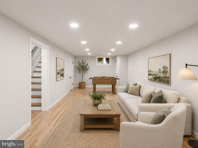 4010 74TH PL, Hyattsville, MD 20784