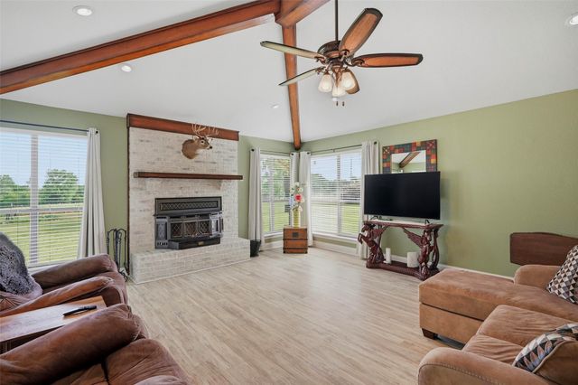 4877 Fm 84, Denison, TX 75020