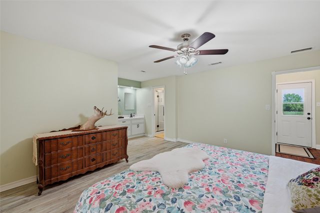 4877 Fm 84, Denison, TX 75020