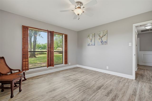 4877 Fm 84, Denison, TX 75020