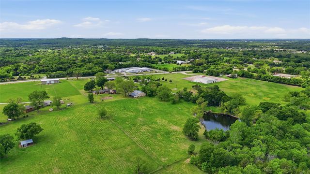 4877 Fm 84, Denison, TX 75020