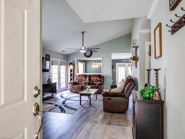 3440 Daffodil CRES, Virginia Beach, VA 23453