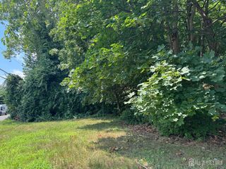 22 Herman Drive, Spotswood, NJ 08884
