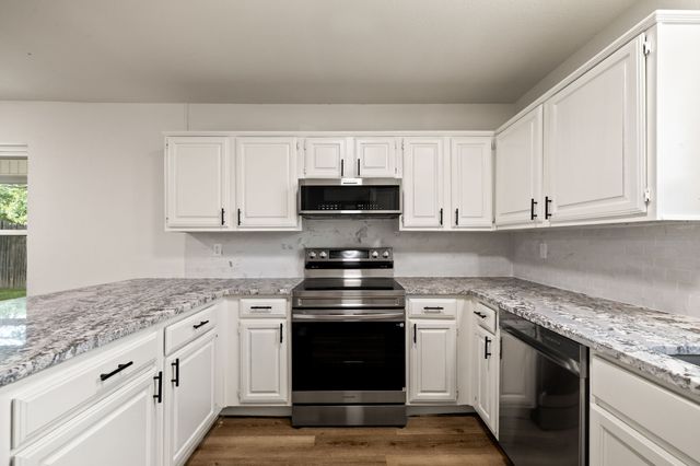 2403 Beverly Hills Lane, Mesquite, TX 75150