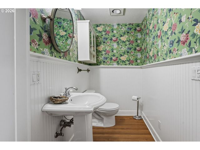 125 W 37TH St, Vancouver, WA 98660