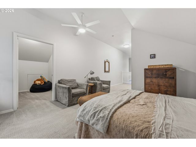 125 W 37TH St, Vancouver, WA 98660