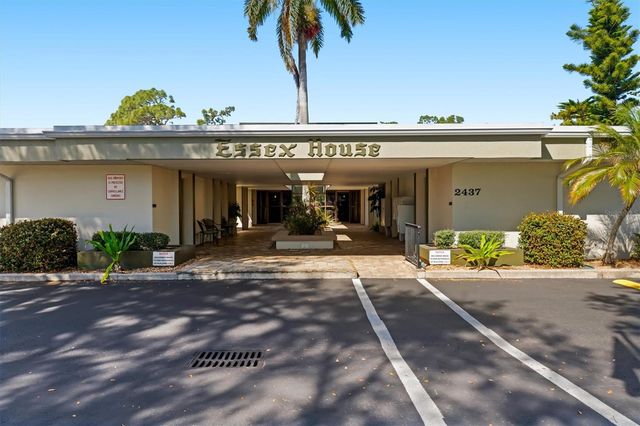 2437 HARBOR BOULEVARD 204, Port Charlotte, FL 33952