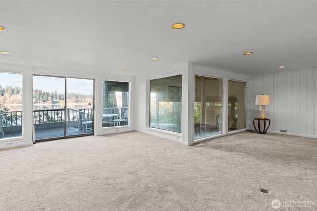 22 Loch Lane SW, Lakewood, WA 98499