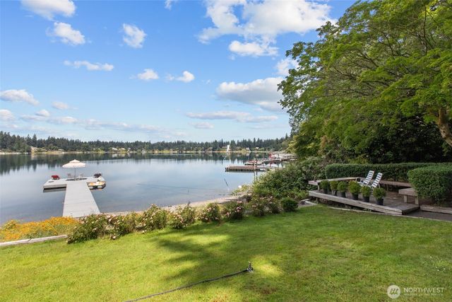 22 Loch Lane SW, Lakewood, WA 98499
