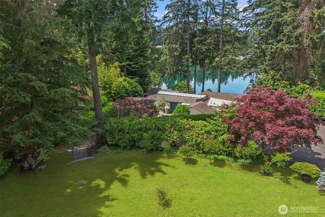 22 Loch Lane SW, Lakewood, WA 98499