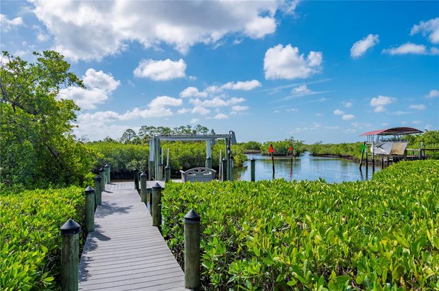 1356 TREMONT TERRACE, Port Charlotte, FL 33953